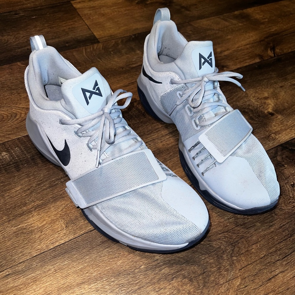 Nike men’s Paul George Glacier Grey Authentic